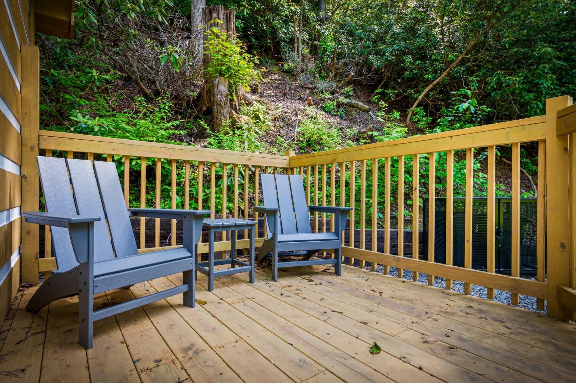 Holiday home 5 In Gburg Sleeps 16 Firepit & Games